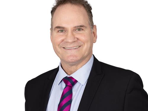 Eye specialist sees his future with the Medical Special Group